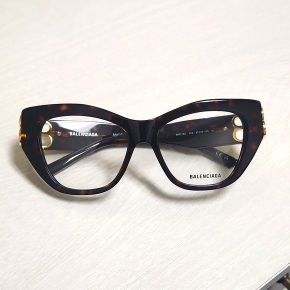 Balenciaga Frame - Picture 4 of 7